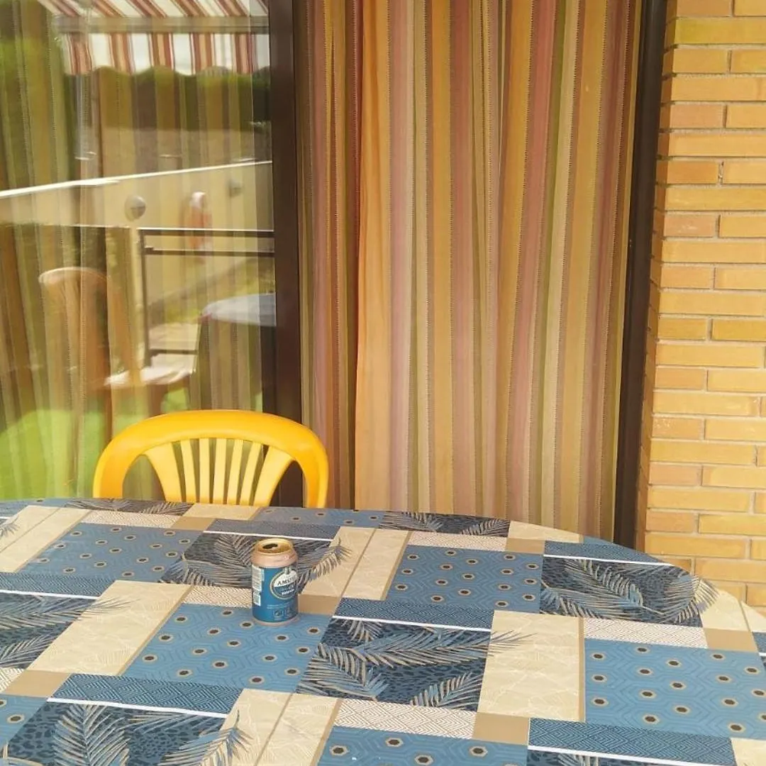 Apartamento Con Terraza Y Acceso Directo A La Piscina Y A 50 M De La Playa Miami Playa Spanien