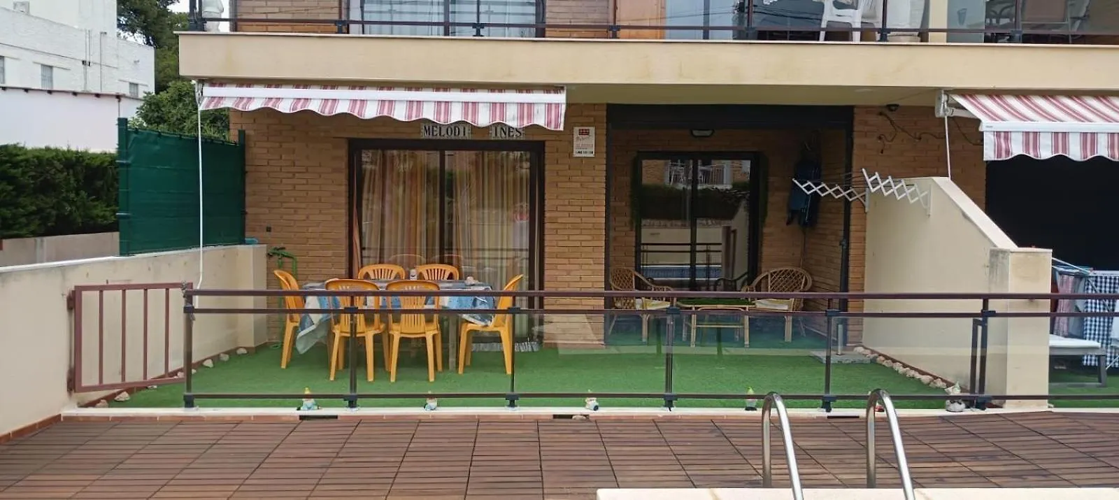 Apartamento Con Terraza Y Acceso Directo A La Piscina Y A 50 M De La Playa Miami Playa 0*,  Spanien