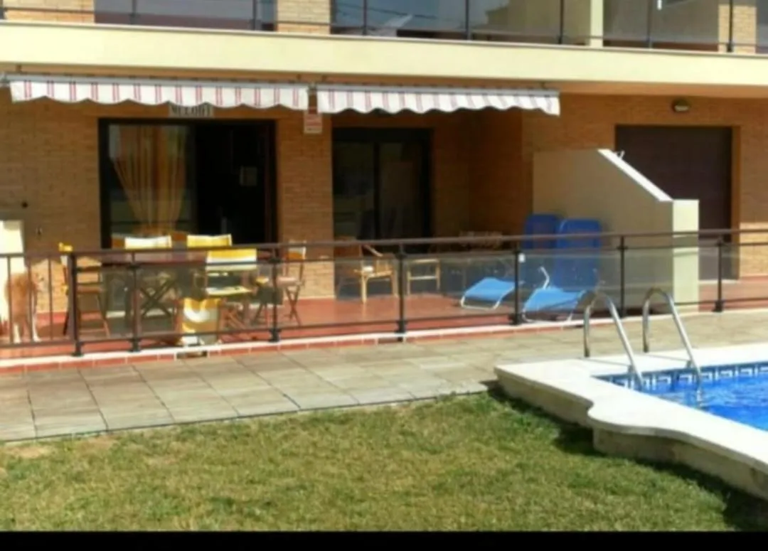 Apartamento Con Terraza Y Acceso Directo A La Piscina Y A 50 M De La Playa Miami Platja